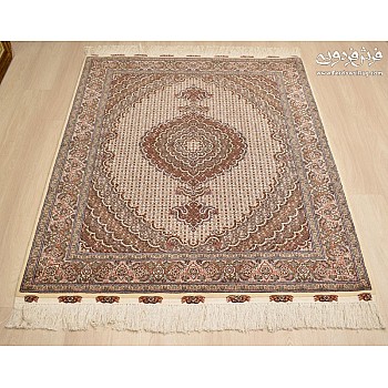 Hand-woven 3-meter carpet, fine fish design, cream, 40-row, Tabriz weave