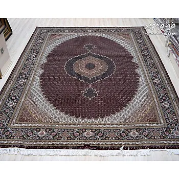 فرش دستباف 9 متری طرح ریزماهی عبداللهی شرابی تبریز