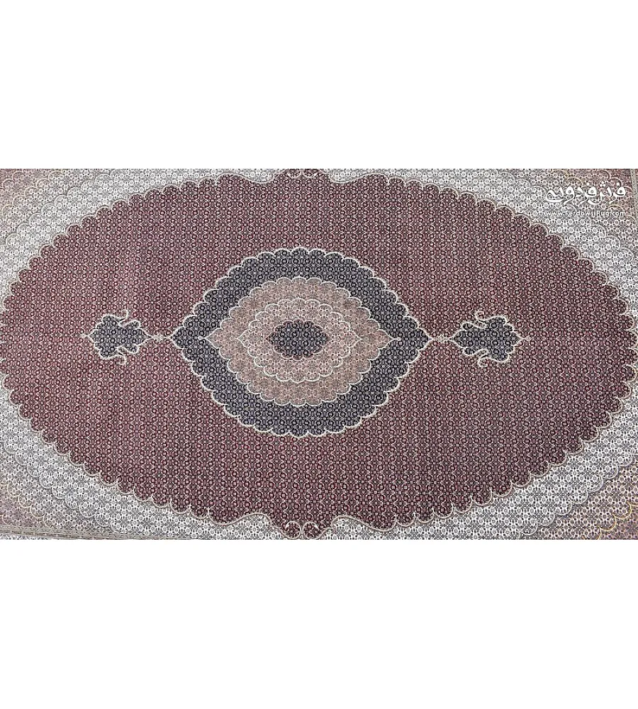 فرش دستباف 9 متری طرح ریزماهی تبریز رنگ شرابی برند عبداللهی مناسب دکوراسیون کلاسیک با کیفیت عالی