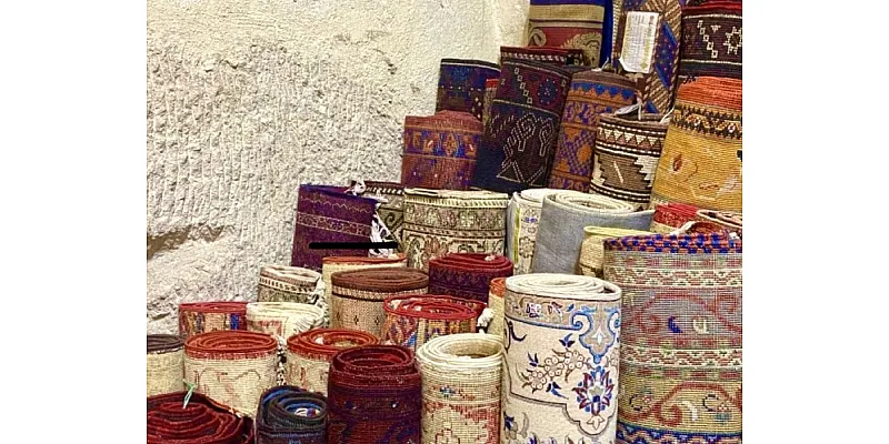 Characteristics of Khorasan handwoven carpet