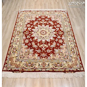 Handmade rug,3 meters in size,made in Tabriz with NOURI GHALAM design