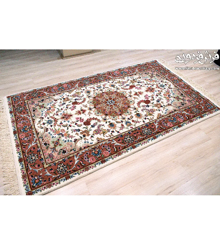 Handmade Iranian rug, 3 meters in size, featuring intricate Shojaee design, perfect for living rooms or traditional decor.