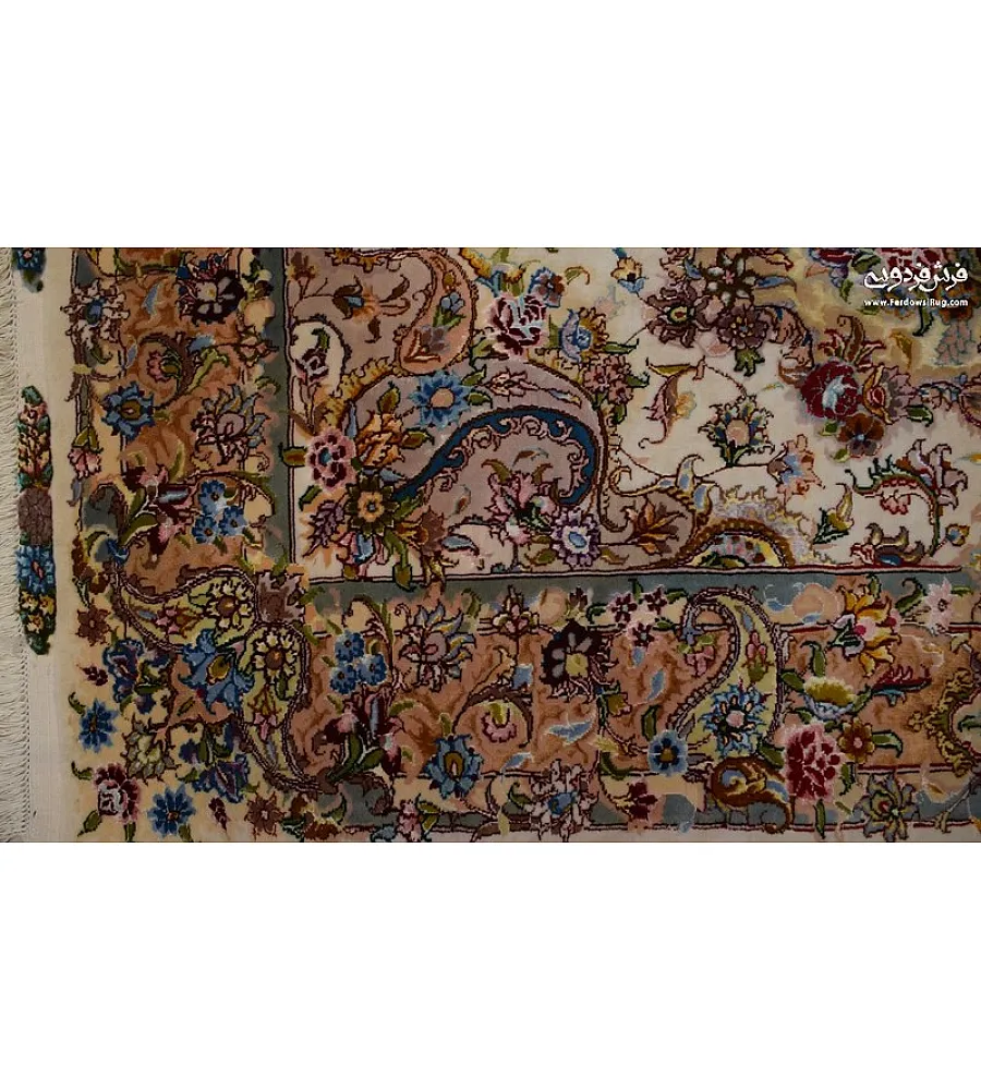 Handwoven 3-meter carpet with intricate Salar design, crafted in Mashhad weaving tradition, ideal for elegant home decor.
