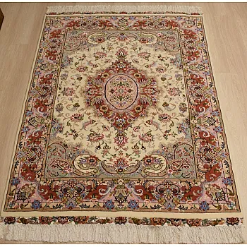 قالیچه 3 متری دستباف طرح خطیبی خراسان