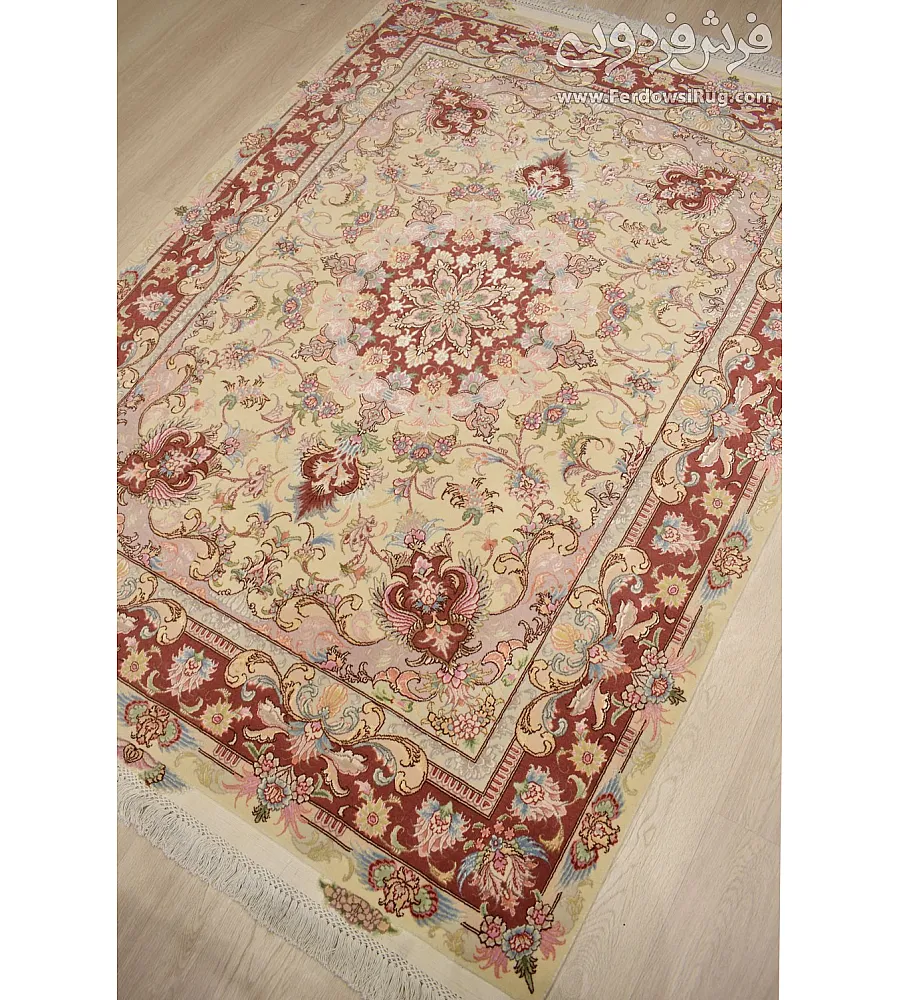 Handmade 3-meter Tabriz rug with intricate Javadi design, crafted from premium materials for elegant home interior decor.