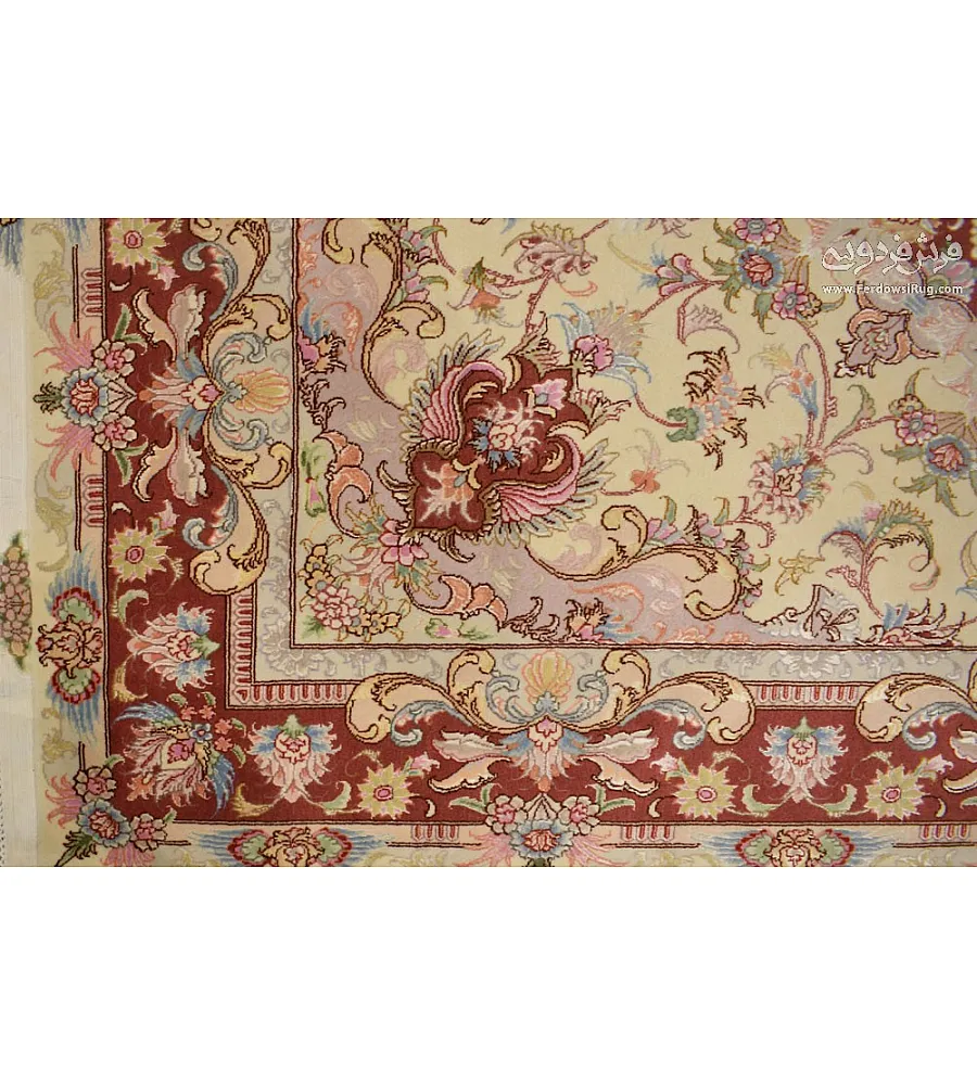Handmade 3-meter Tabriz rug with intricate Javadi design, crafted from premium materials for elegant home interior decor.