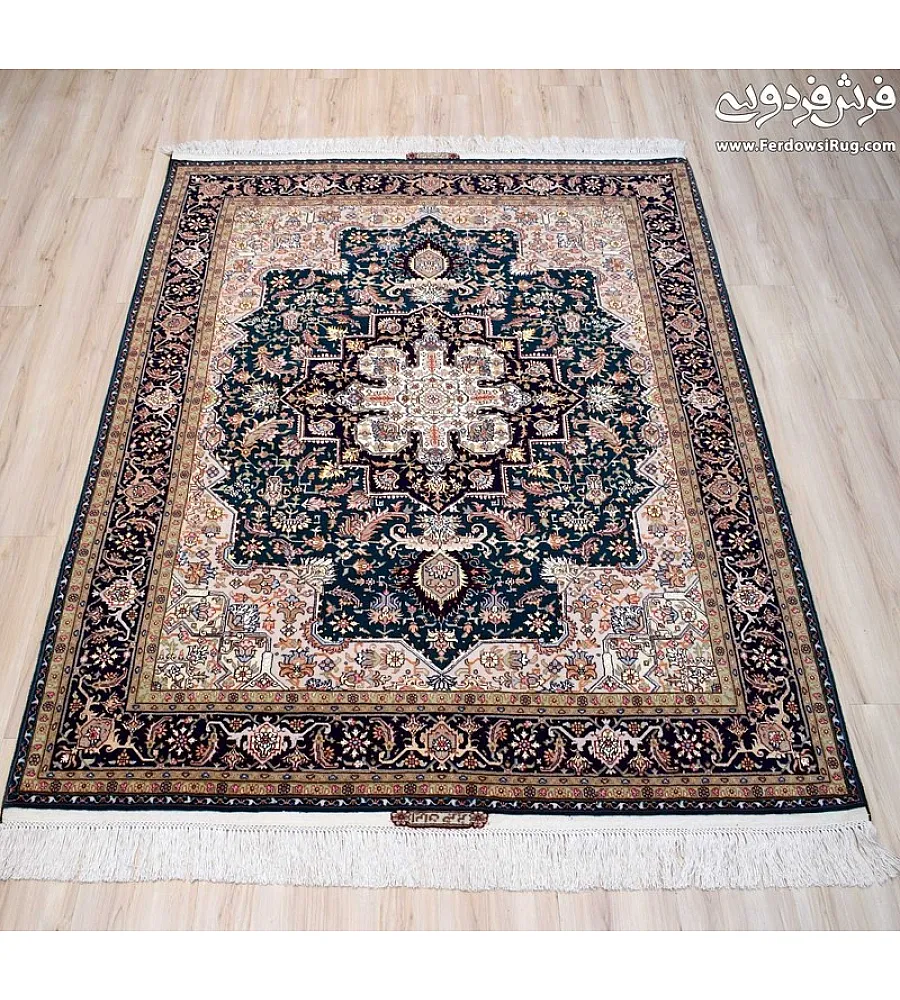 Handmade 3-meter Tabriz rug with Heris design beige red geometric patterns elegant home decor artisan quality
