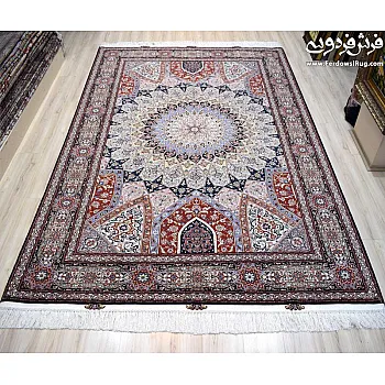 6-meter handwoven carpet, Gonbad design, Tabriz weave