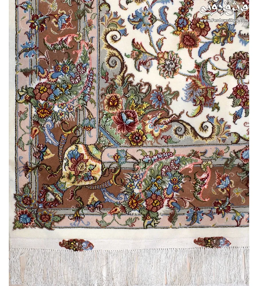 Handwoven 6-meter cream Mashhad carpet pair featuring intricate Khatibi design, perfect for luxurious interiors.