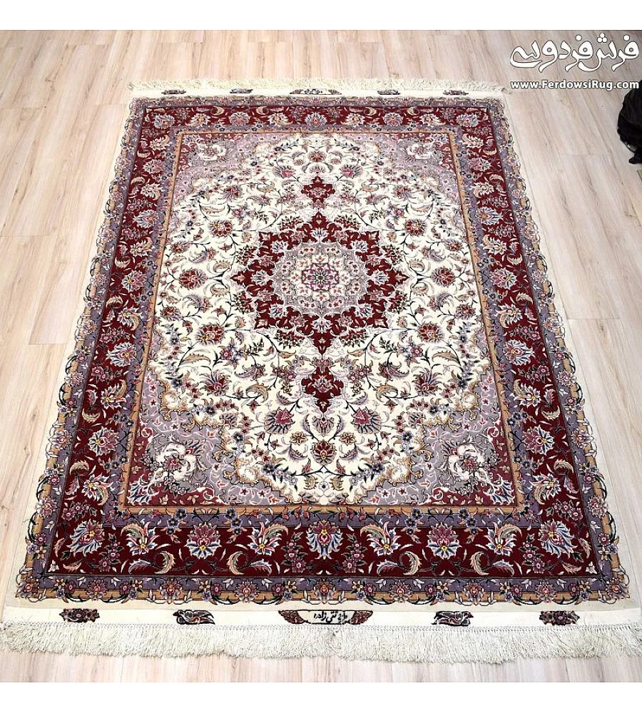 Handmade Tabriz rug, 3 meters in size, featuring intricate Taghizadeh design with vibrant colors and premium craftsmanship.