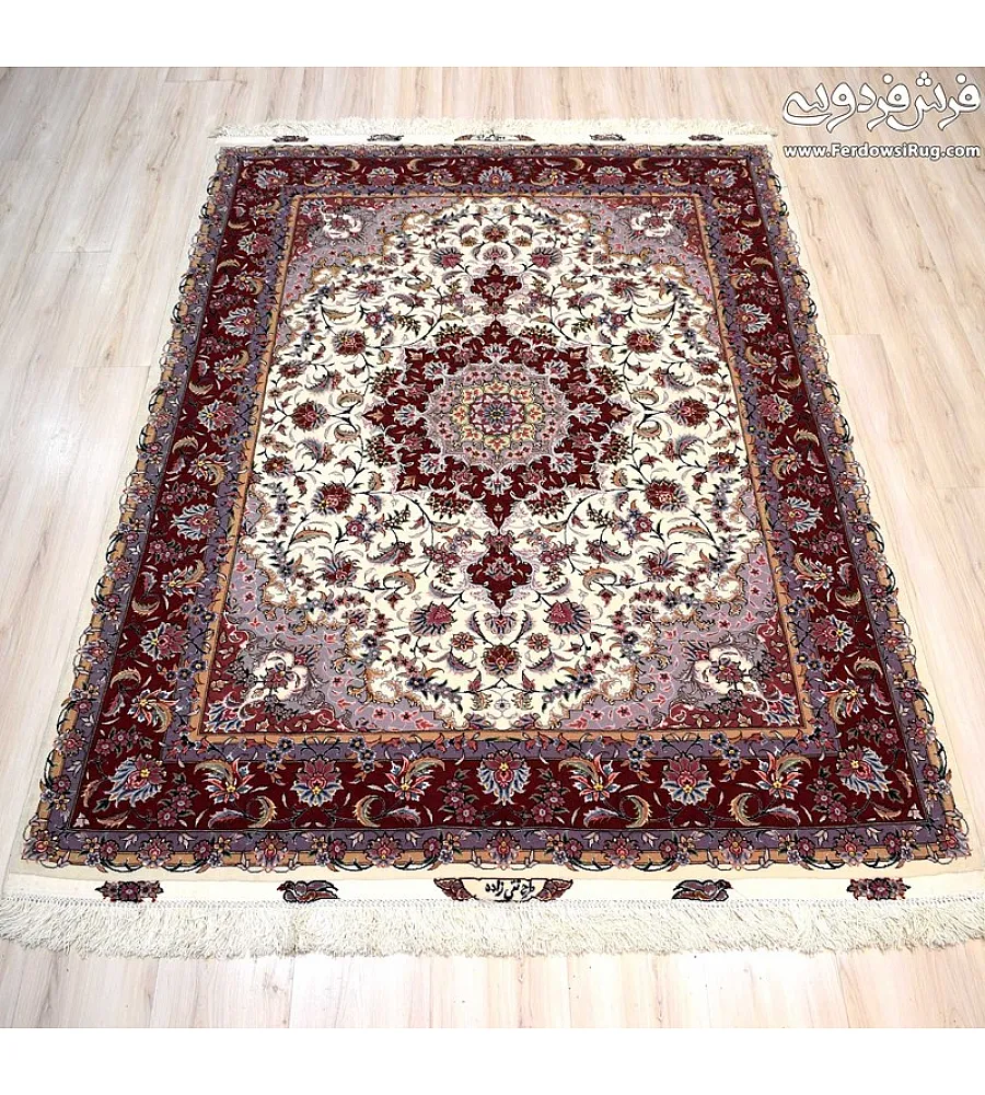 Handmade Tabriz rug, 3 meters in size, featuring intricate Taghizadeh design with vibrant colors and premium craftsmanship.