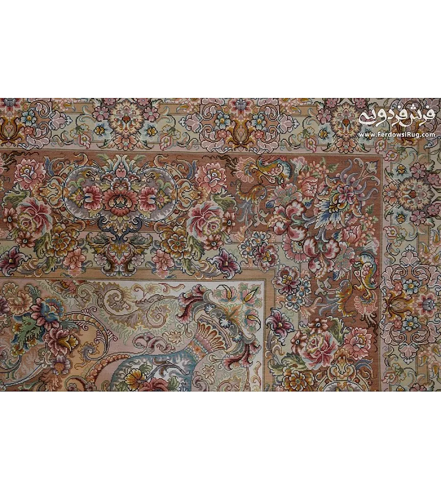فرش دستباف 6 متری طرح خطیبی گلدانی کف ابریشم تبریز با رنگ های زیبا و کیفیت عالی مناسب دکوراسیون کلاسیک