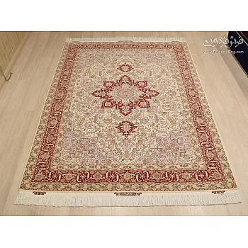 فرش دستباف 6 متری طرح هریس کرم تبریز