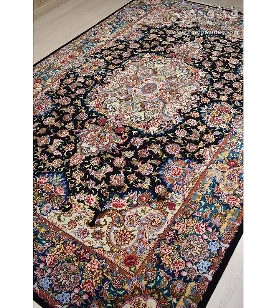 جفت فرش 6 متری دستباف طرح سالاری تبریز رنگ کرم و آبی کیفیت بالا مناسب پذیرایی یا اتاق نشیمن