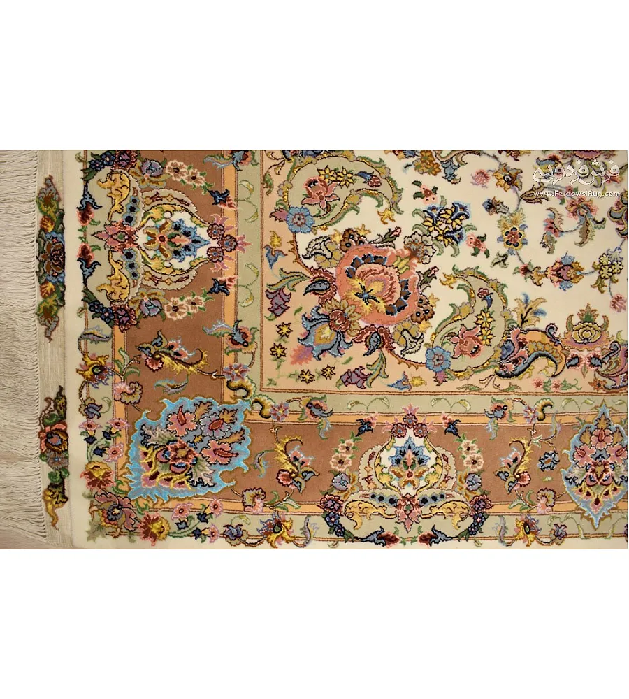 فرش دستباف 6 متری جفت طرح تبریز مشهد با رنگ های اصیل و کیفیت بالا مناسب دکوراسیون کلاسیک و مدرن