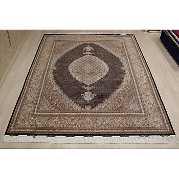 فرش دستباف 9 متری جفت طرح ریزماهی کمال الملک مشکی تبریز