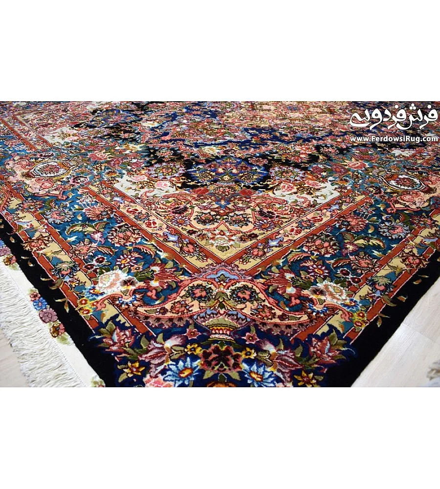 فرش 9 متری دستباف طرح سالاری چهل رج تبریز با رنگ های جذاب و کیفیت بالا مناسب برای دکوراسیون کلاسیک و مدرن