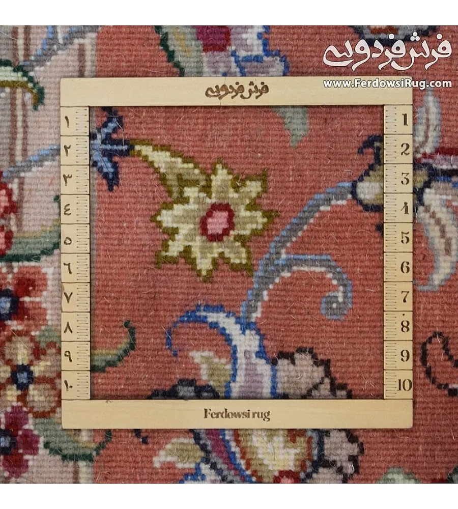 فرش دستباف 9 متری خطیبی بافت خراسان طرح سنتی با رنگ های گرم مناسب دکوراسیون کلاسیک و اصیل