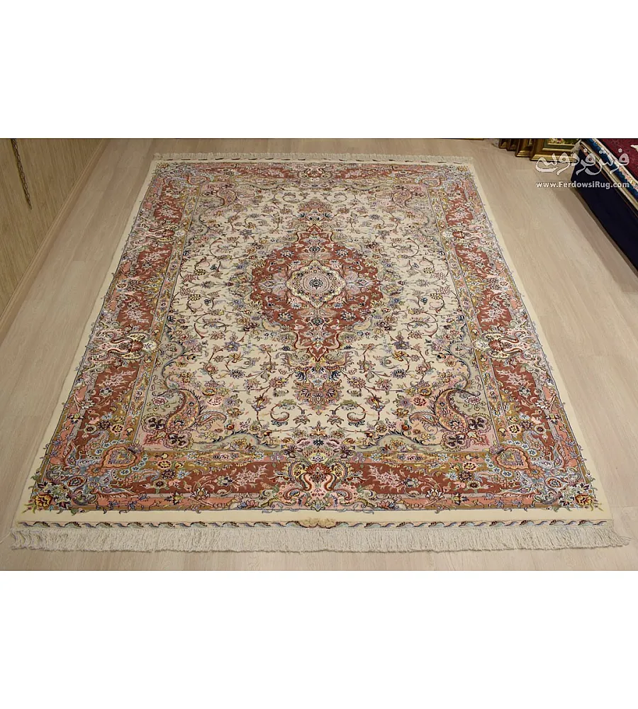 فرش دستباف 9 متری جفت طرح خطیبی چله نخ مشهد مناسب دکوراسیون کلاسیک و مدرن با کیفیت بالا و طرح اصیل ایرانی