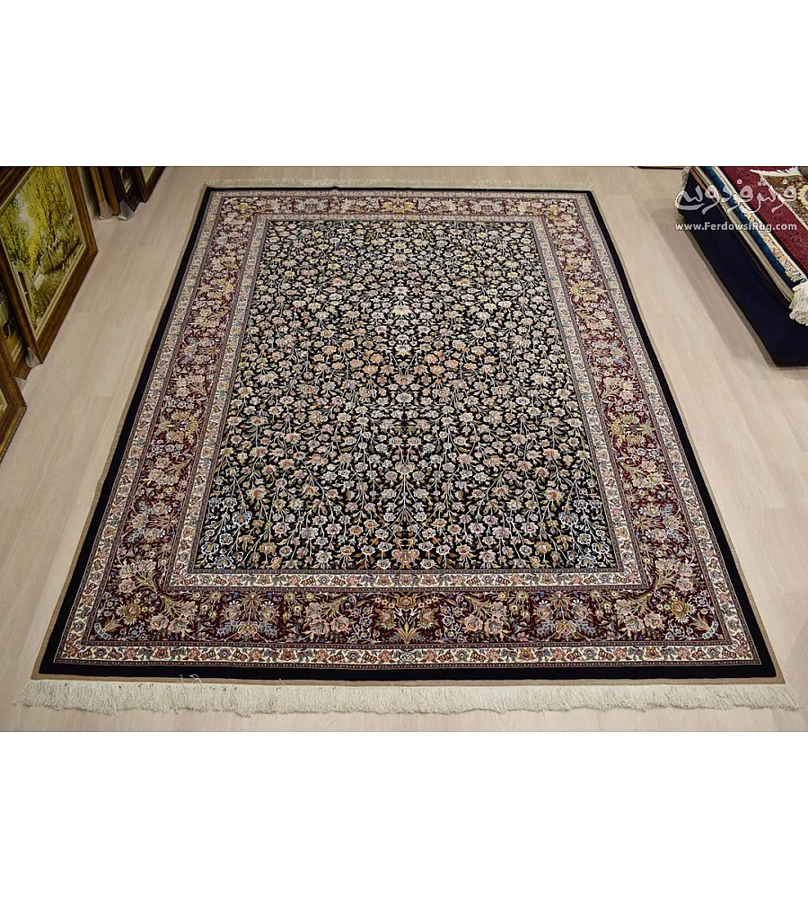 فرش دستباف 9 متری نقشه صابر طرح باغ بهشت بافت مشهد رنگ های طبیعی و کیفیت بالا مناسب دکوراسیون کلاسیک و سنتی
