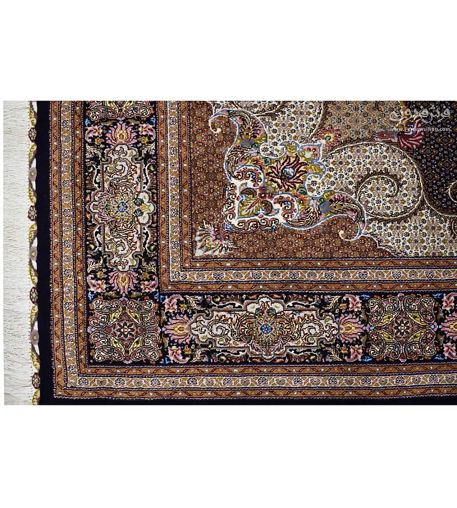 جفت فرش 9 متری دستباف تبریز طرح ریزماهی عبداللهی با رنگ بندی سنتی مناسب دکوراسیون کلاسیک و مدرن