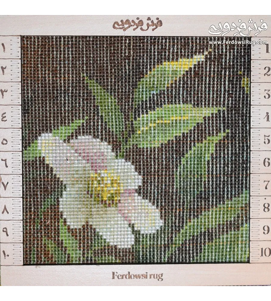 تابلو فرش دستباف طرح دسته گل یاسمن بافت تبریز مناسب دکوراسیون منزل با رنگ های زیبا و ظریف کاری هنری