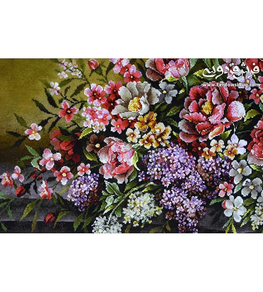 تصویر تابلو فرش دستباف طرح گل رز رنگارنگ بافته شده در تبریز مناسب دکوراسیون سالن پذیرایی لوکس و مدرن