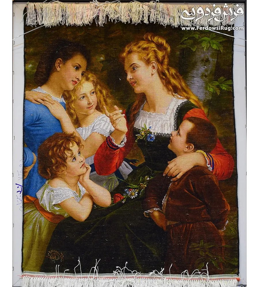 تابلو فرش دستباف طرح کانون خانواده بافت تبریز با رنگ های گرم و ظرافت بالا مناسب دکوراسیون داخلی