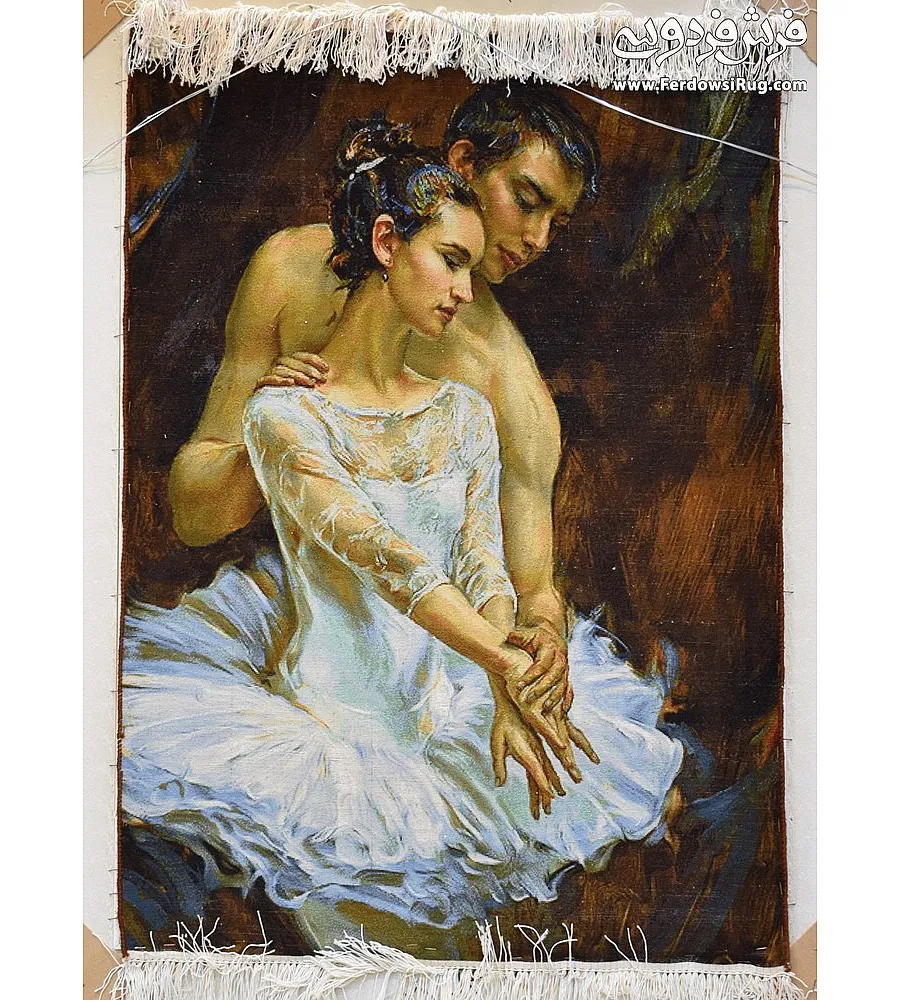 تابلو فرش دستباف تبریز طرح رقص باله فرانسوی رنگ های زنده و ظریف برای دکوراسیون منزل و محیط هنری