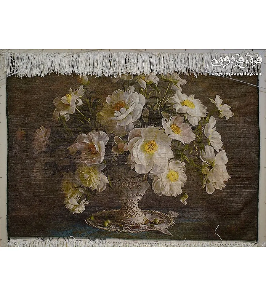 تابلو فرش دستباف طرح گل سفید، هنر تبریز با کیفیت بالا مناسب دکوراسیون داخلی و هدیه ای خاص