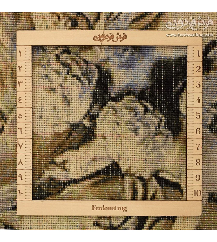 تابلو فرش دستباف طرح تندیس عروج بافت تبریز رنگ های زنده کیفیت بالا مناسب دکوراسیون لوکس و هدیه خاص