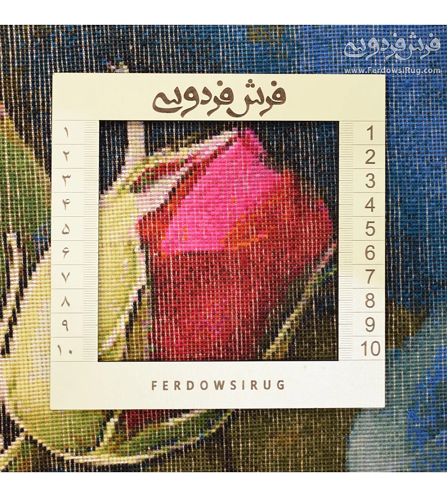 تابلو فرش دستباف طرح شاخه گل رز بافت تبریز با رنگ های زیبا و کیفیت بالا مناسب دکوراسیون منزل و هدیه