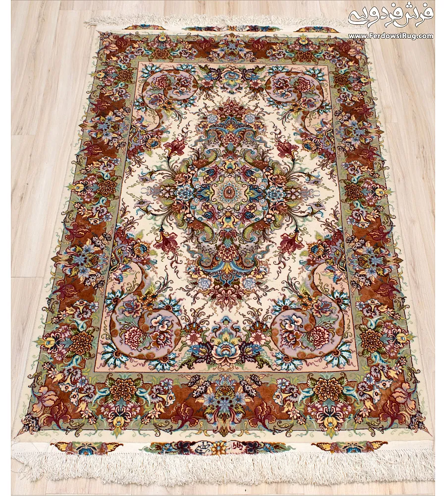 Hand-woven Tabriz carpet, Zar and Nim design, Khatibi pattern with cream silk border, traditional craftsmanship.