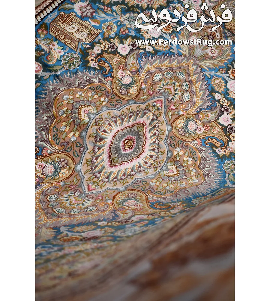 فرش دستباف ذرع نیم طرح نامی تبریز با رنگ های گرم و نقوش اصیل مناسب دکوراسیون سنتی و مدرن