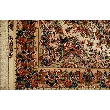 فرش ذرع و نیم دستباف طرح خطیبی کف ابریشم بافت تبریز