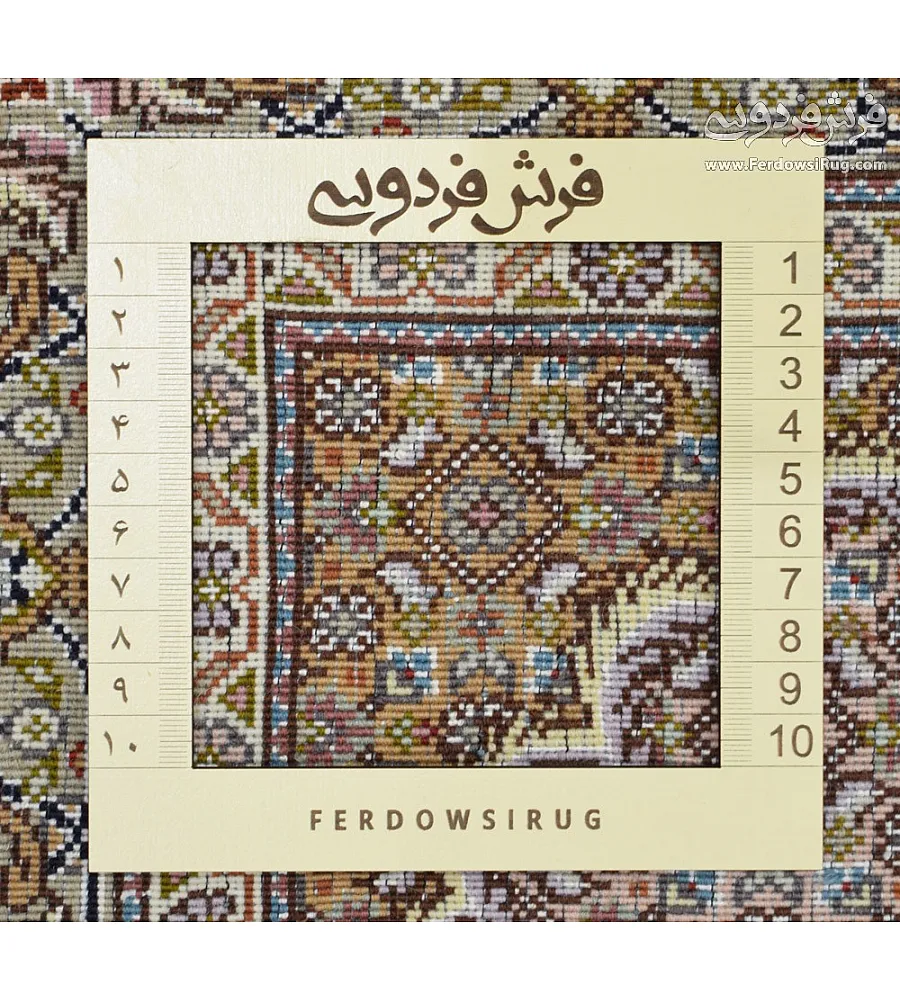 فرش دستباف ذرع و چارک ریزماهی سرمه ای تبریز با طرح سنتی ایرانی کیفیت بالا مناسب دکوراسیون کلاسیک